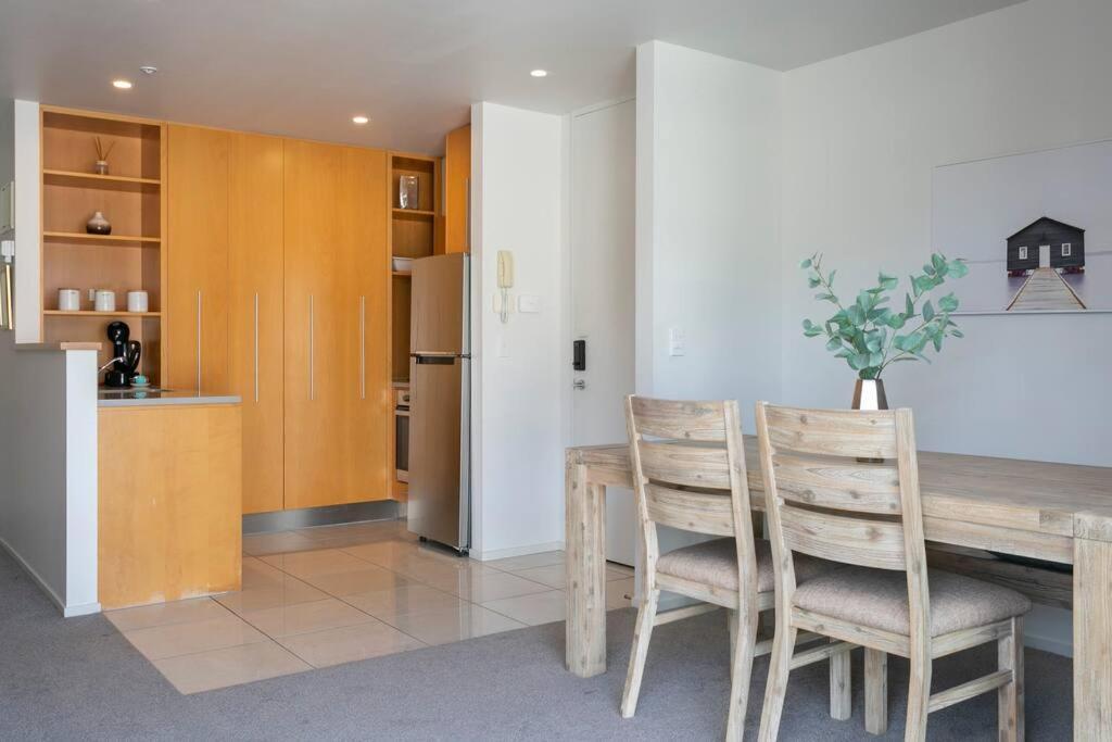Waimahana - Luxury By The Lake Lac Lac Taupo Extérieur photo